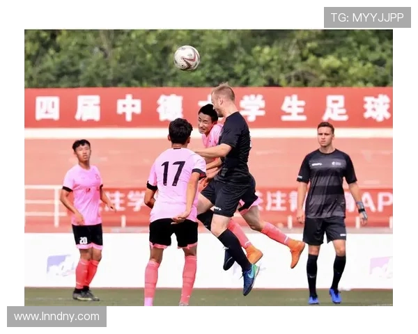 南京足球队意识提升之路：聚焦团队精神与球迷互动的深度探讨